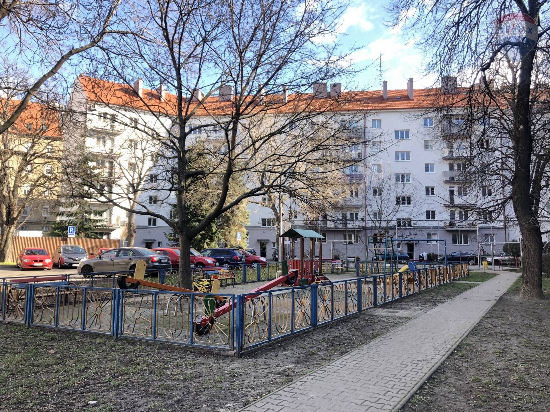 ***NA PRENÁJOM*** veľký 2 izbový byt pri Trnavskom mýte