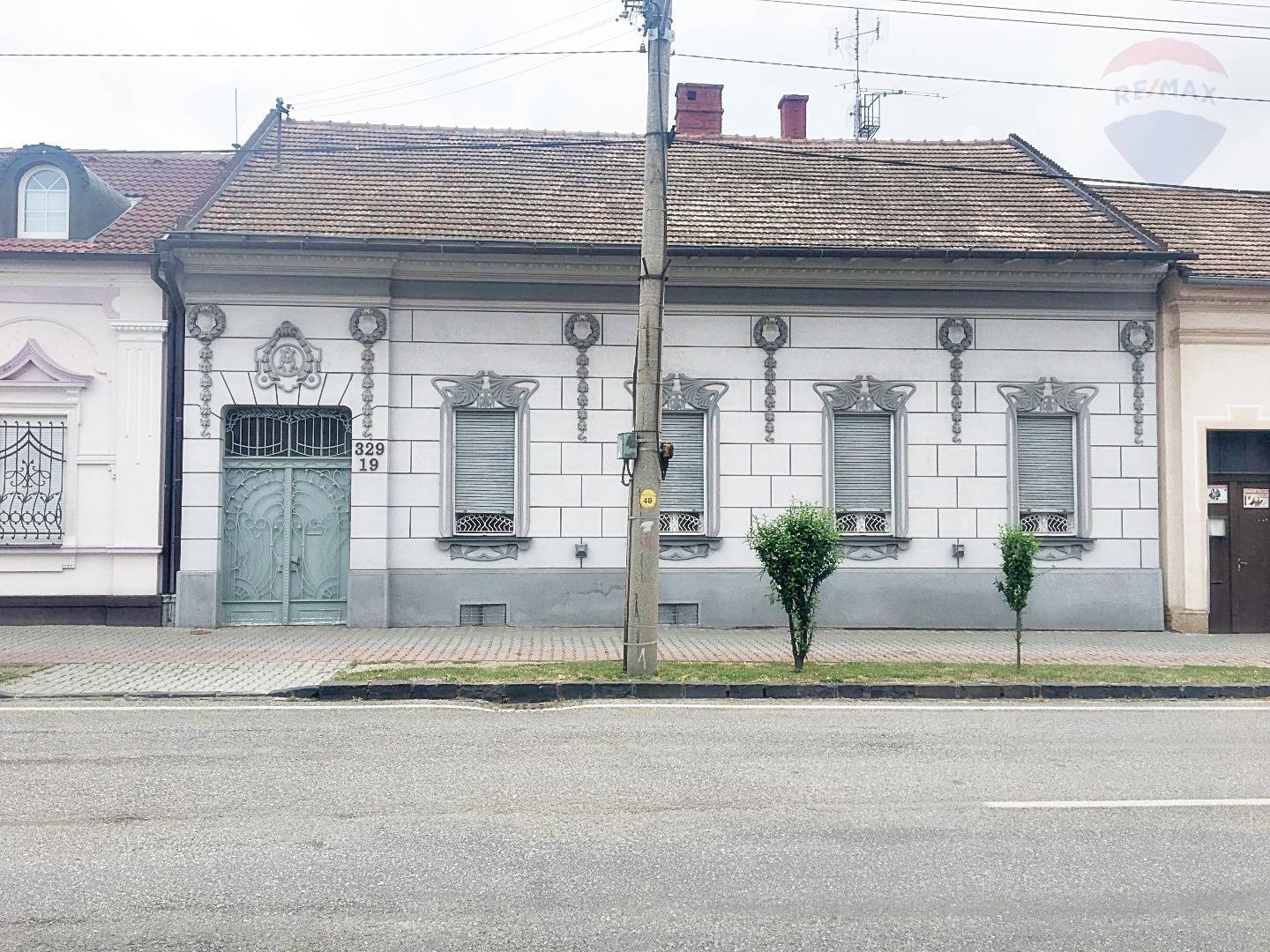 PREDAJ - 2 RODINNÉ HISTORICKÉ DOMY na pozemku 827 m2 ul. Stummerová - TOPOLČANY