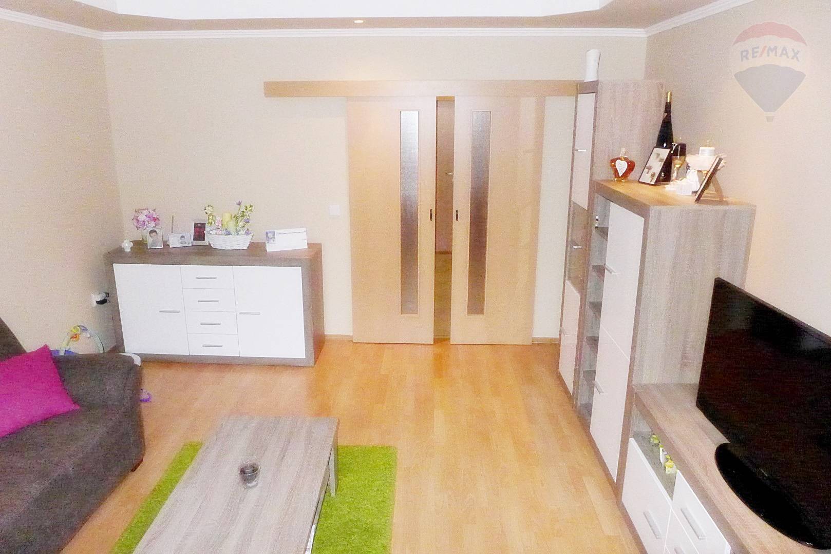 PREDAJ 3 izbový byt 70 m2 ul. Urbárska - sídl. Necpaly - PRIEVIDZA