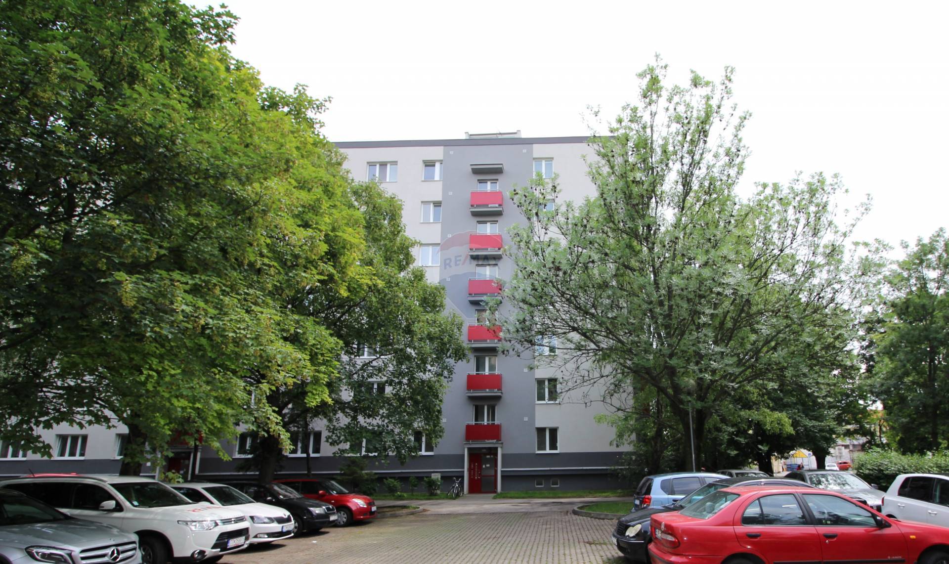 =RE/MAX=Prenájom 1 izbový byt, Trnava