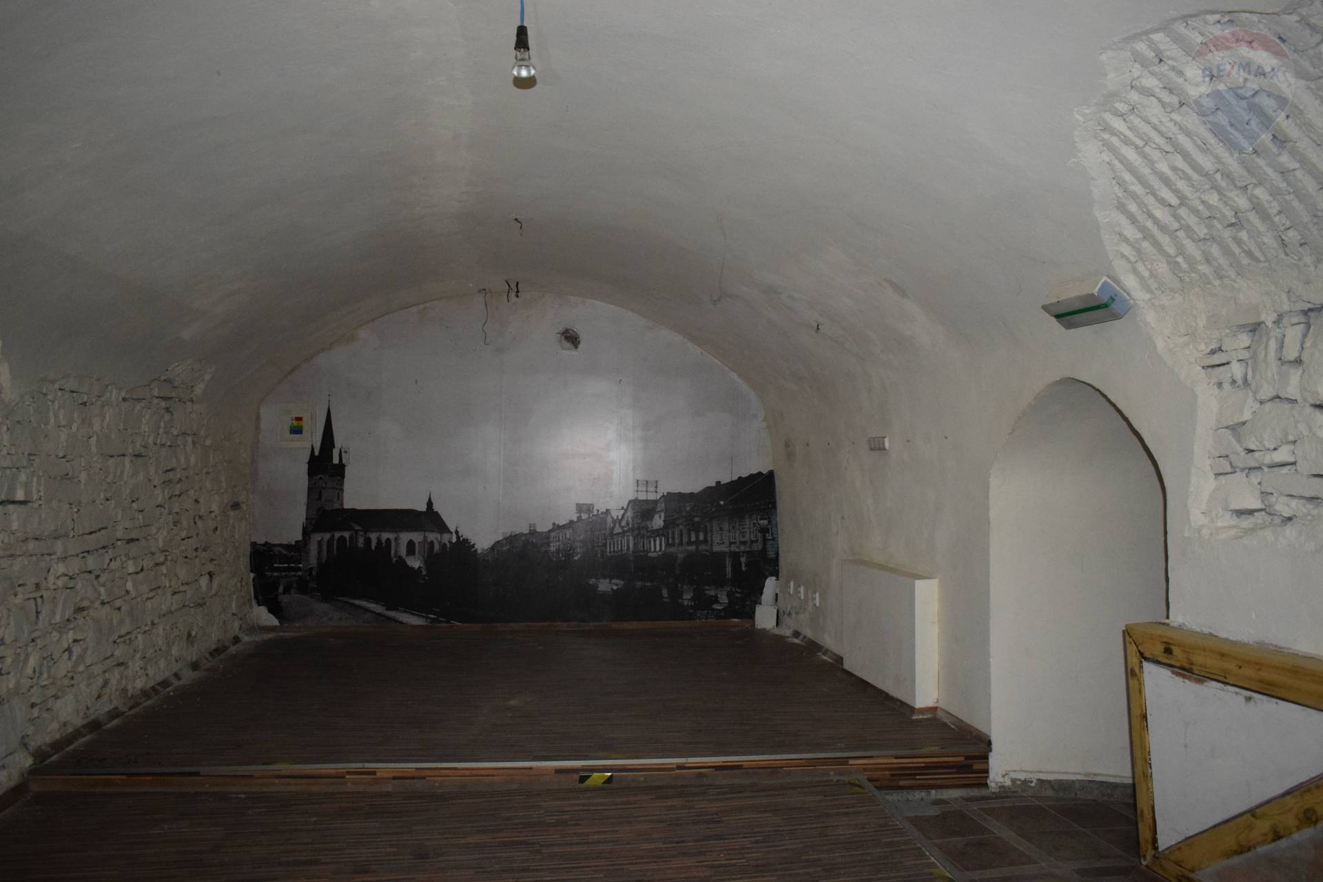 Prenájom pivničné priestory 124 m2 v Prešove