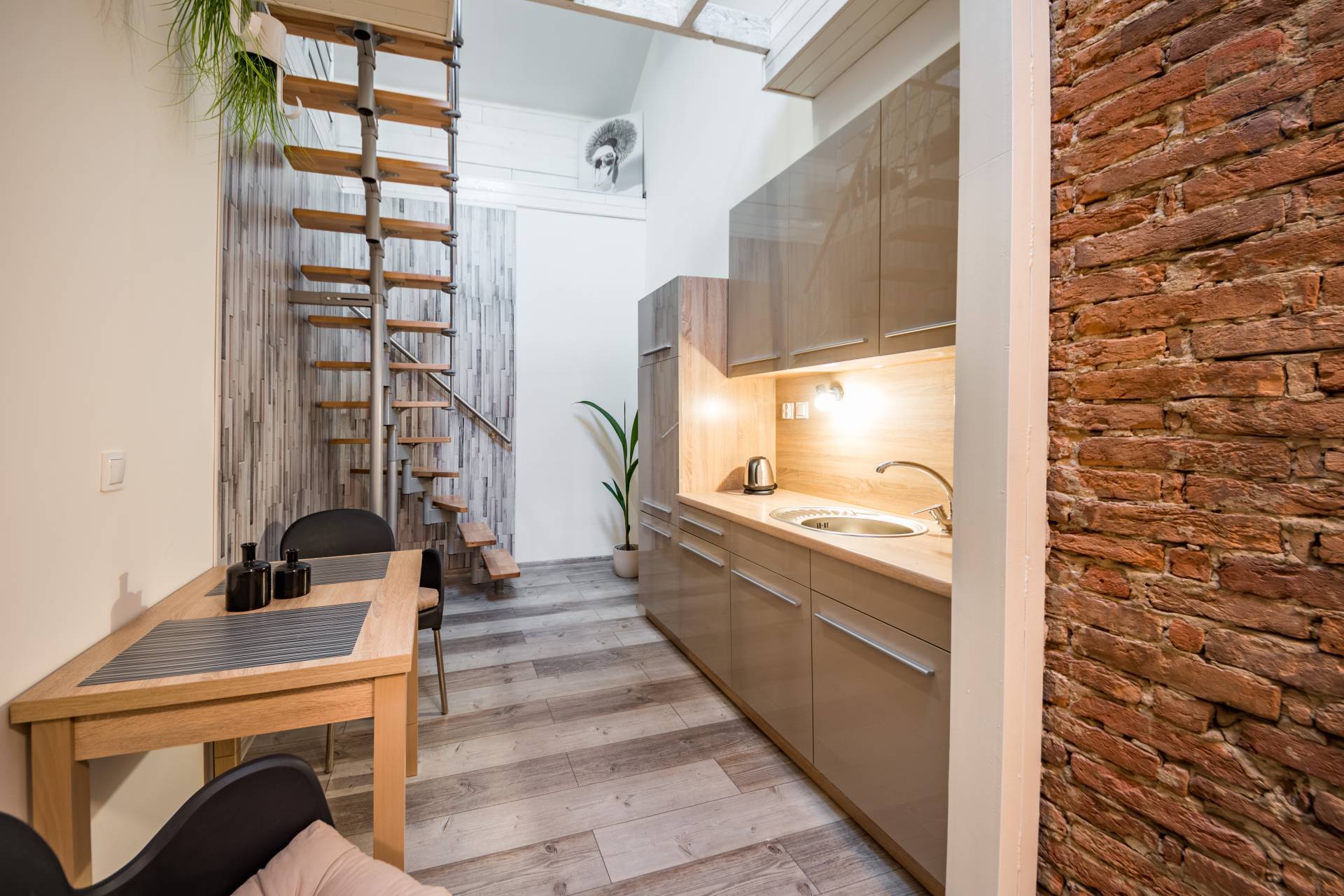 Moderný apartmán na prenájom, Hlavná ulica, Prešov