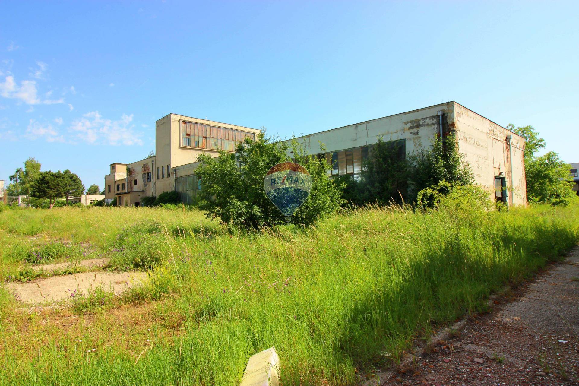 PREDAJ priemyselný pozemok 14.941 m2 Nitra, Dolné Krškany
