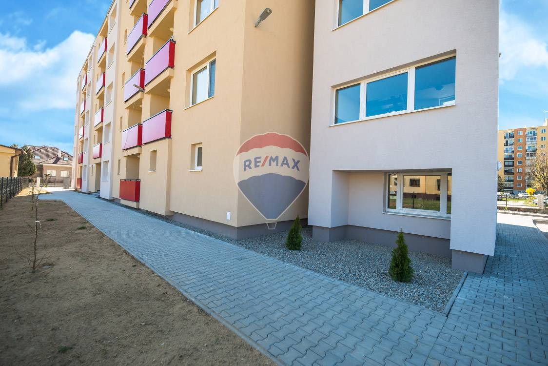 PRENÁJOM - 2 izb. byt - Nové Mesto nad Váhom