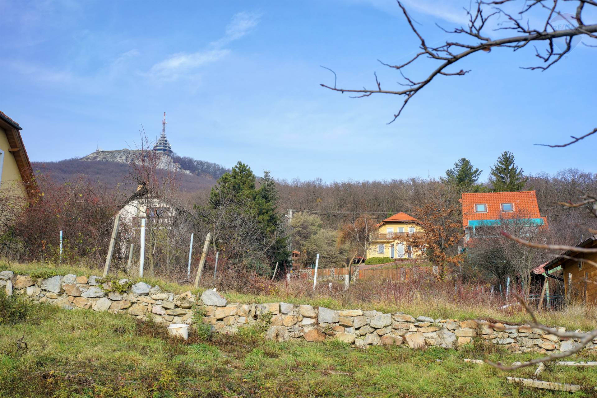 NA PREDAJ POZEMOK, HAVRANIA, NITRA - ZOBOR