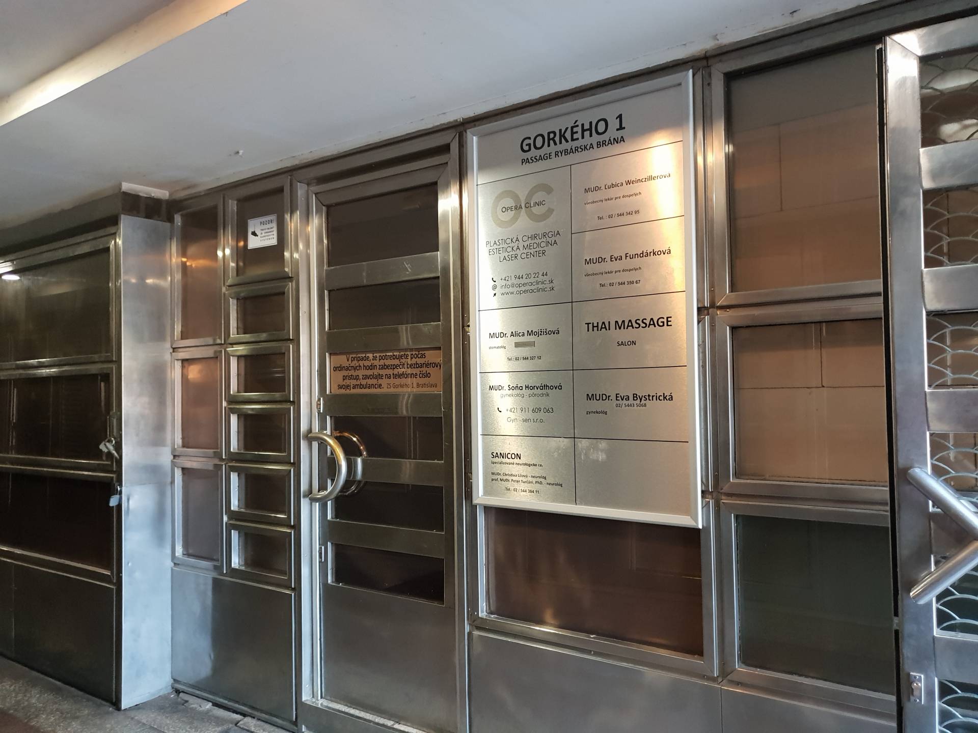 Prenájom komerčného priestoru 40 m2, Bratislava-Staré Mesto